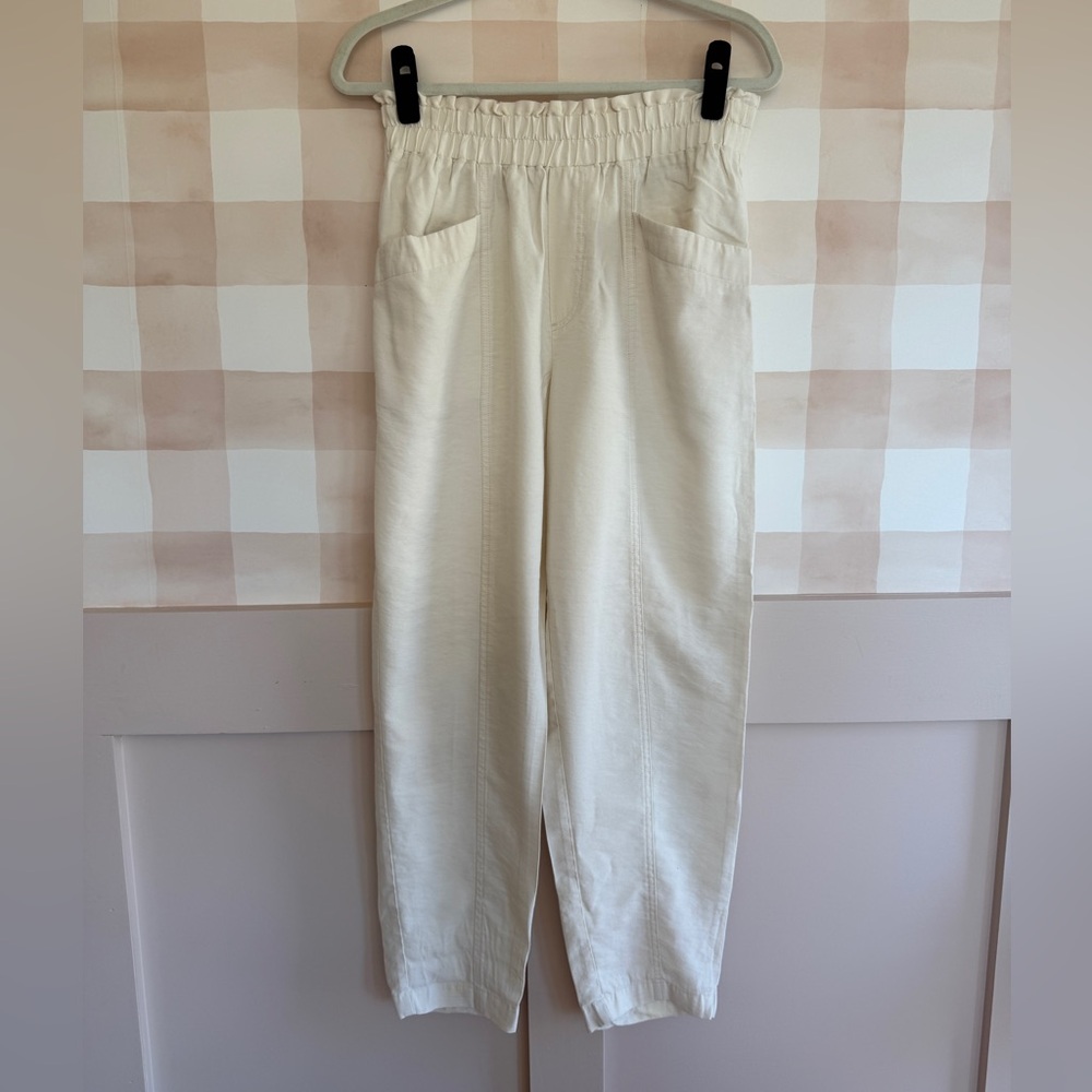 a new day white Elastic waist casual slacks or dress pant